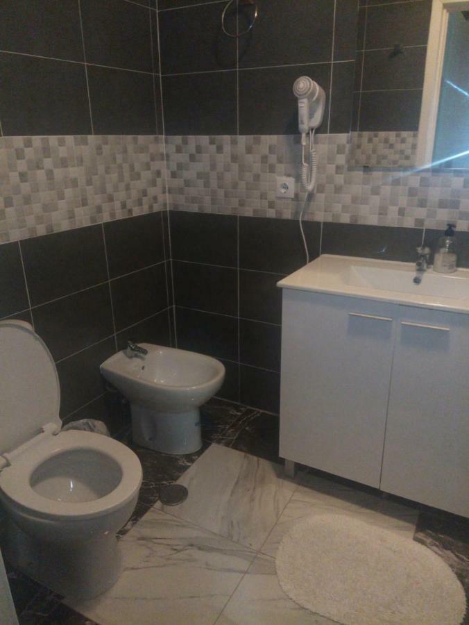 Hostal Los Badenes 후미야 외부 사진