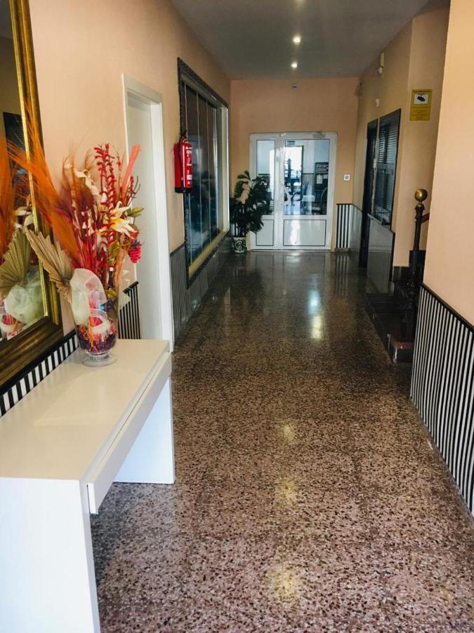 Hostal Los Badenes 후미야 외부 사진