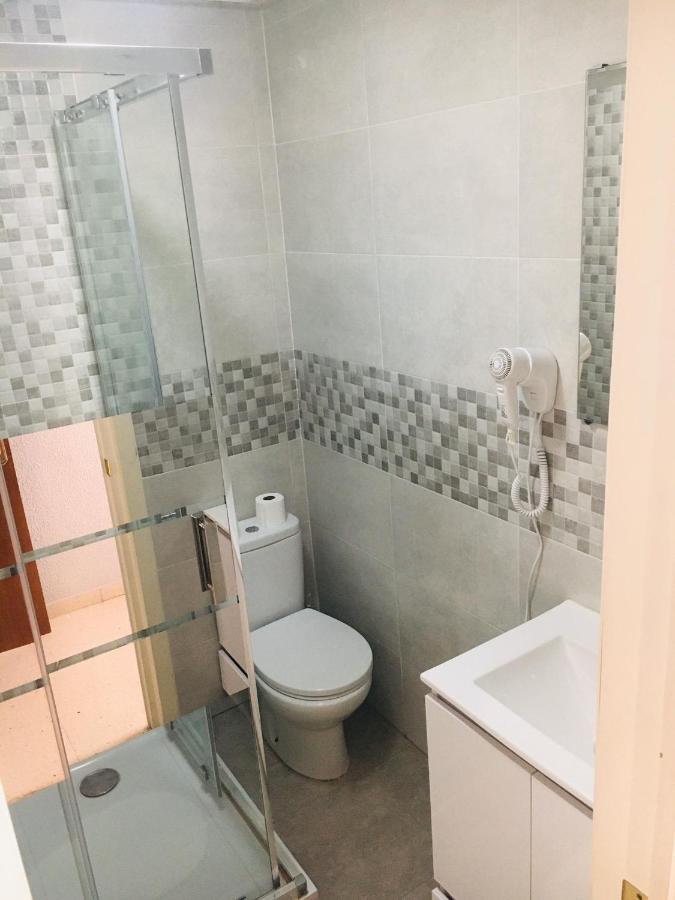 Hostal Los Badenes 후미야 외부 사진