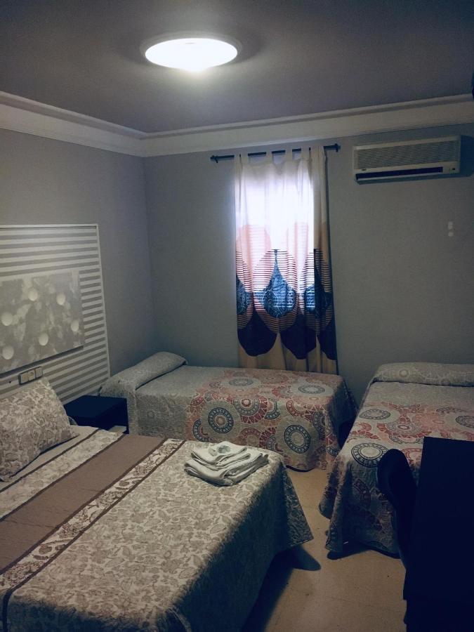 Hostal Los Badenes 후미야 외부 사진