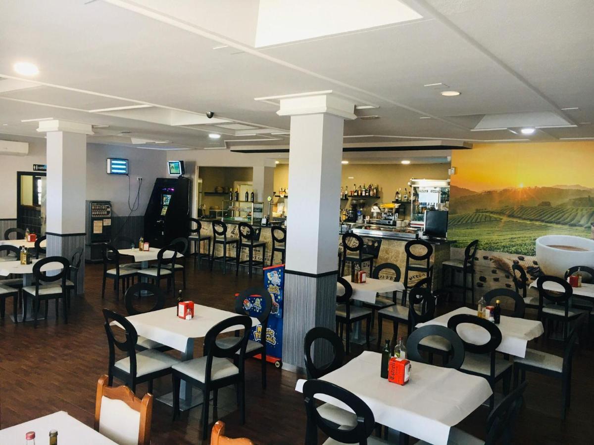 Hostal Los Badenes 후미야 외부 사진